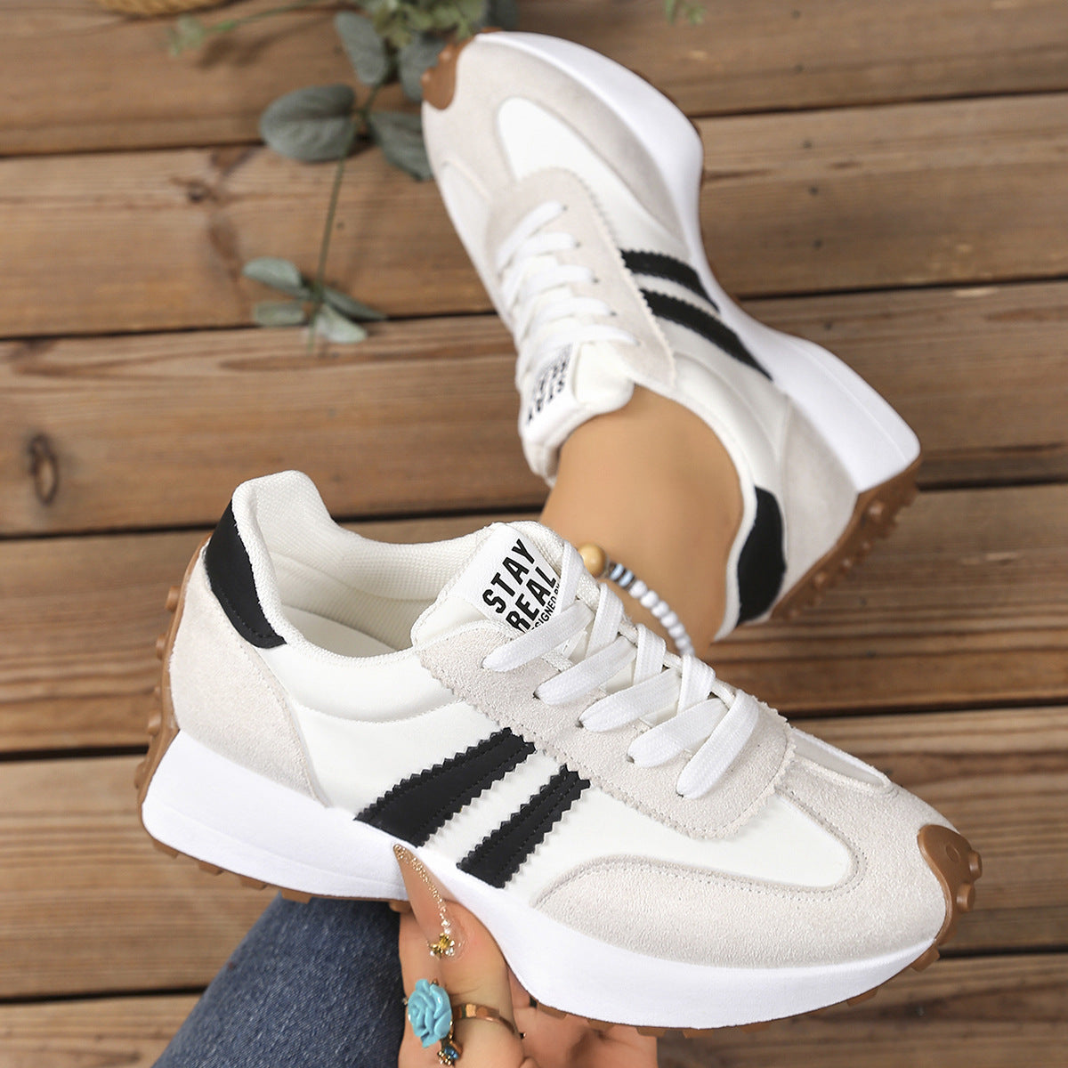 Fashionable Comfortable Women'S Outdoor Running Shoes