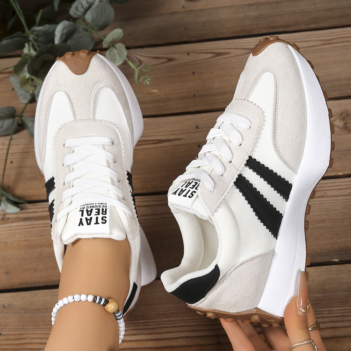 Fashionable Comfortable Women'S Outdoor Running Shoes